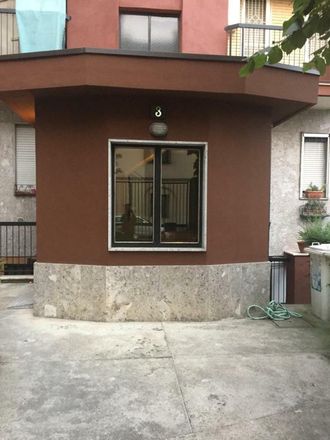 Merula Dream House Corsico Luaran gambar
